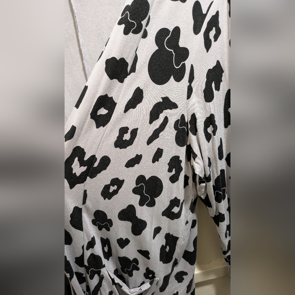 Disney Torrid Minnie Mouse Cardigan - Picture 6 of 7